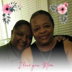 Meet your Posher, Angie